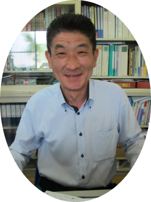 社員 毎田